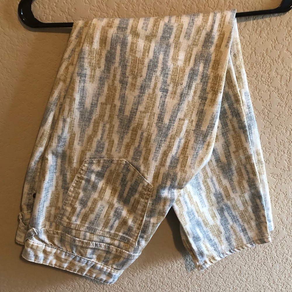 Free People Crop Pants with zipper detail - Size 30